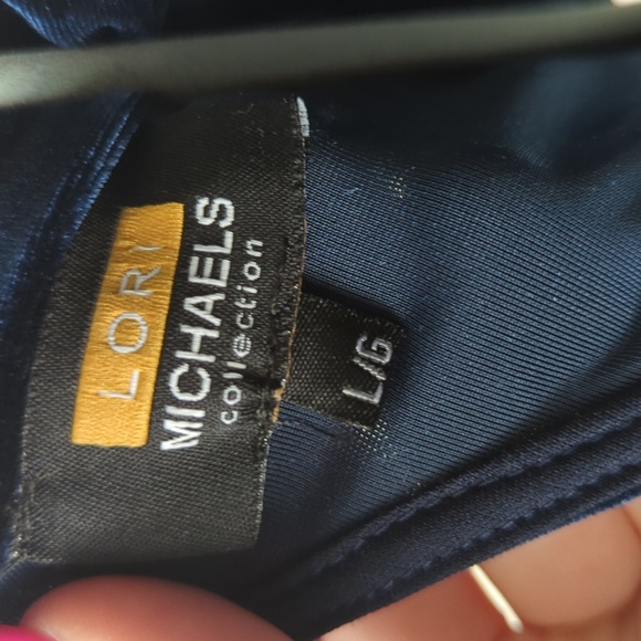 LORI MICHAELS | Stretch navy backless midi dress - Picture 4 of 5